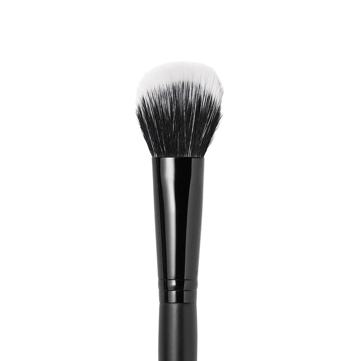 e.l.f. Putty Blush Brush, Vegan Makeup Tool, Flawlessly Applies Putty & Cream Formulas, Creates Airbrushed Effect