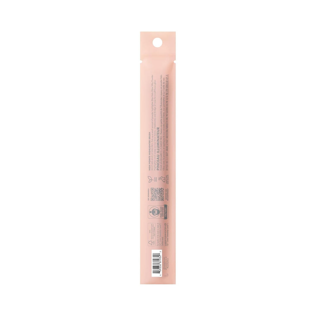 e.l.f. High Points Highlighter Brush, Soft & Tapered Face Makeup Brush For Illuminating & Creating Soft-Focus Glow, Vegan & Cruelty-Free