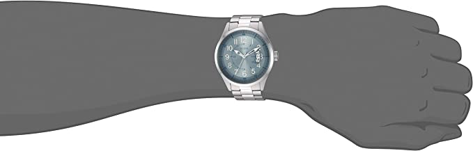 GUESS Stainless Steel + Green Seafoam Bracelet Watch with Date. Color: Silver-Tone/Seafoam Green (Model: U1245G2) - 3alababak