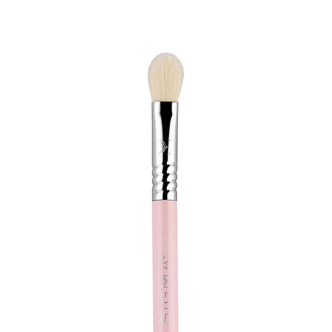 Sigma Beauty Travel Essential Trio - Makeup Brush Set for Foundation Powder Eyeshadow, Vegan Makeup Brushes for Travel - Light Pink - 3alababak