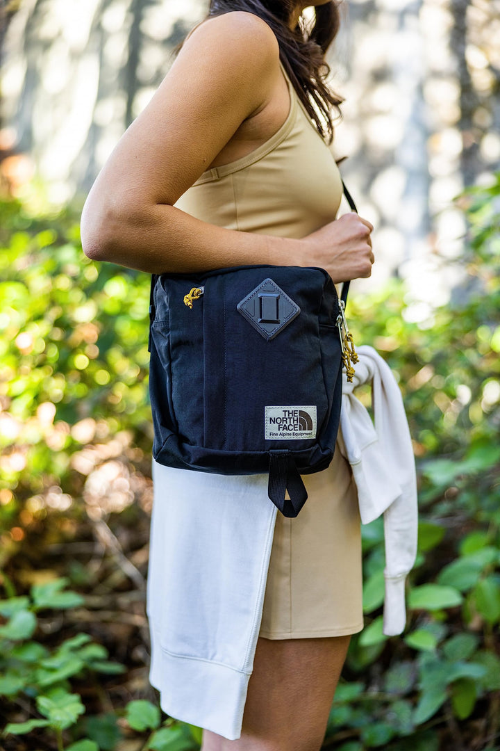 THE NORTH FACE Berkeley Crossbody Bag | Adjustable Strap, Water-repellent Finish, Internal Divider &amp; External Pocket
