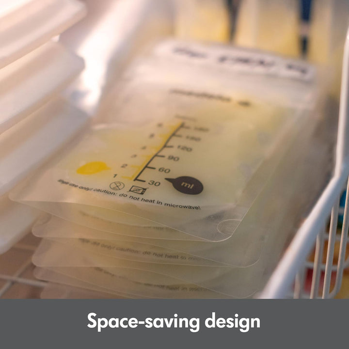 Medela Breast Milk Storage Bags, 100 Count, Ready to Use Breastmilk Bags for Breastfeeding, Self Standing Bag, Space Saving Flat Profile, Hygienically Pre-Sealed, White, 6 Ounce