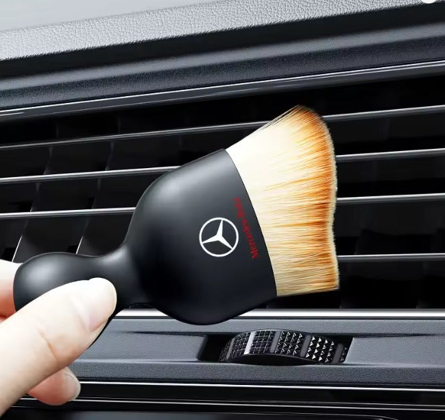 Cleaning brush for Mercedes benz A B R G Class