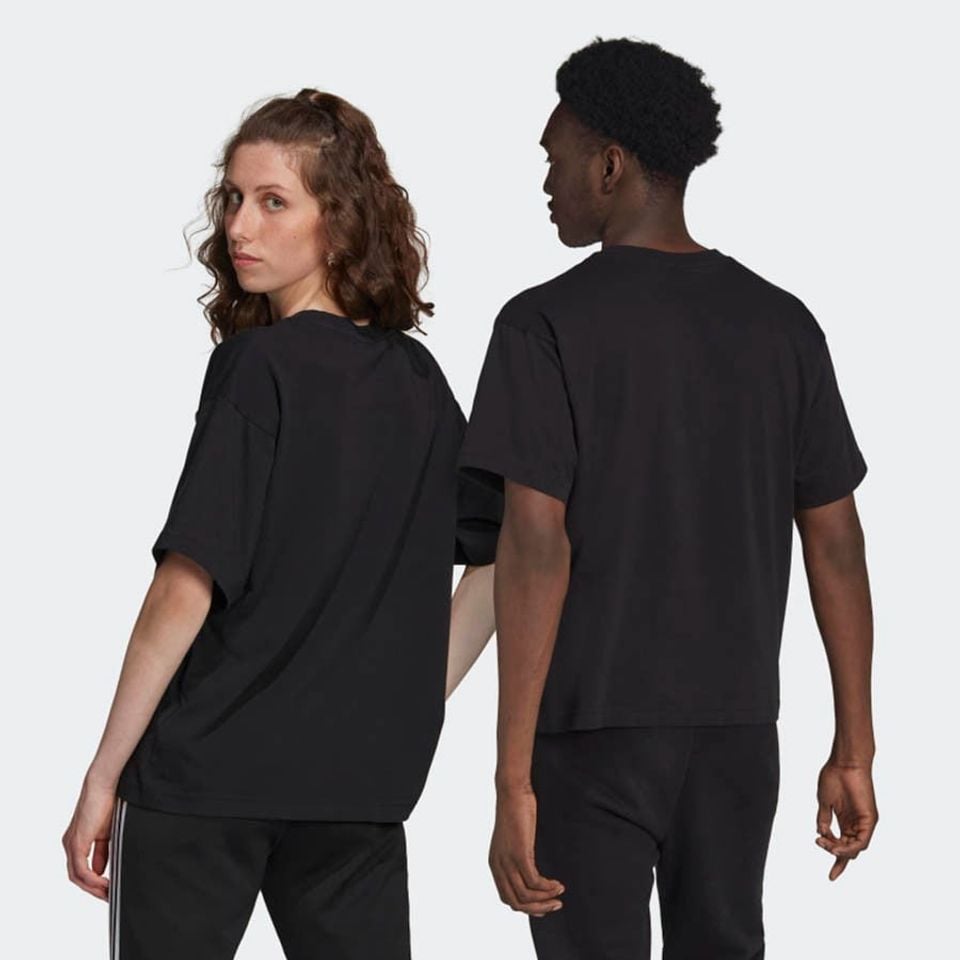 Adidas Unisex T-shirt Black  Size 54