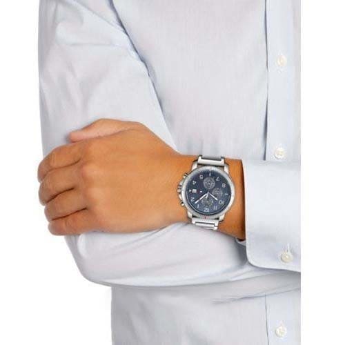 Tommy Hilfiger Men's Casual Sport Quartz Watch Model 1791360 - 3alababak