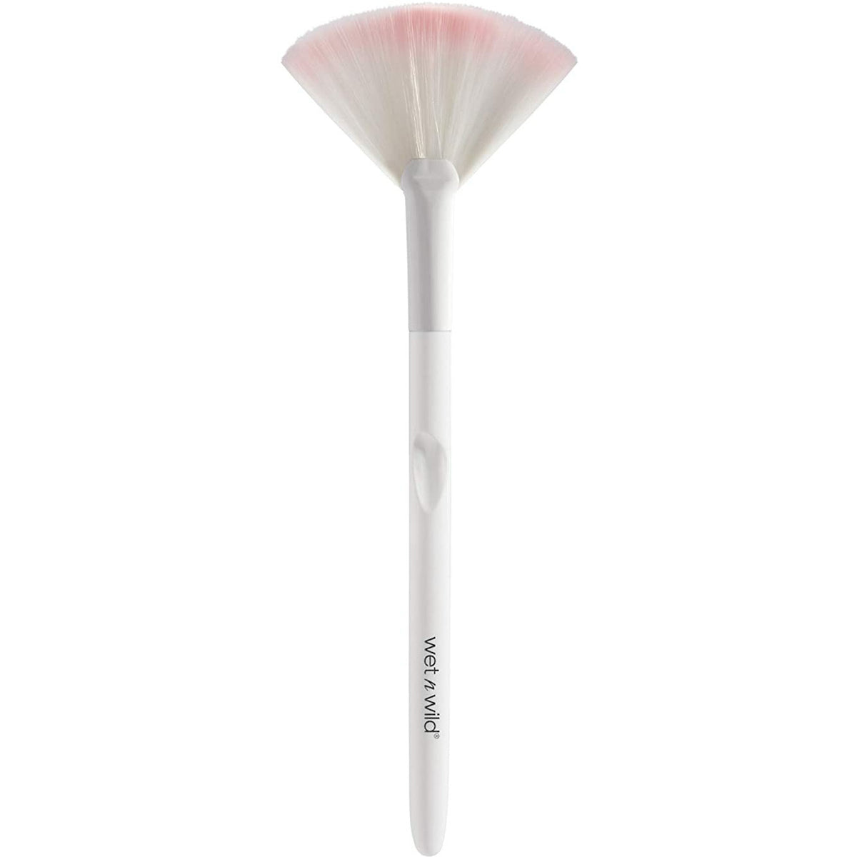wet n wild Fan Brush, Blending Brush for Highlighter - 3alababak