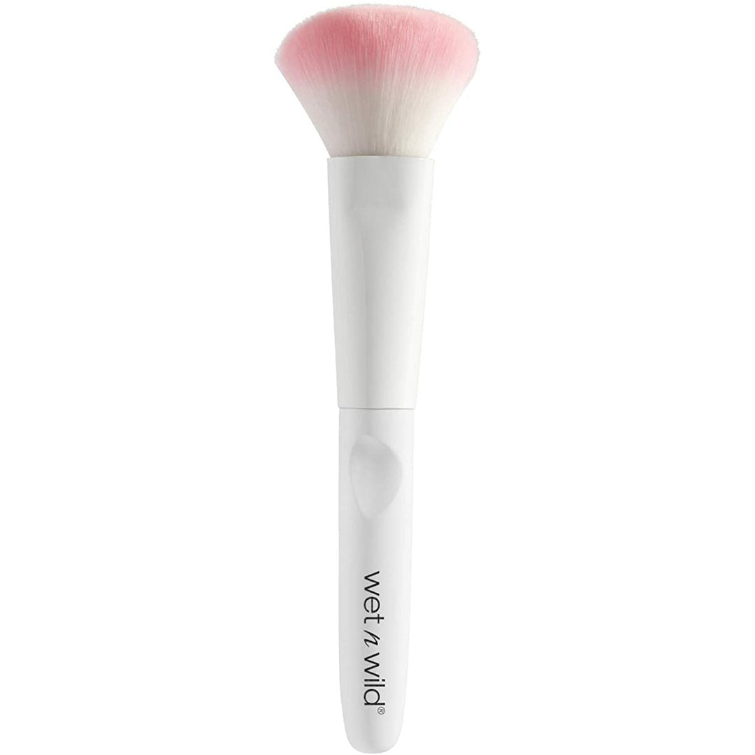 Wet n wild Blush Brush For Mineral & Liquid Makeup| Plush Fibers| Ergonomic Handle - 3alababak